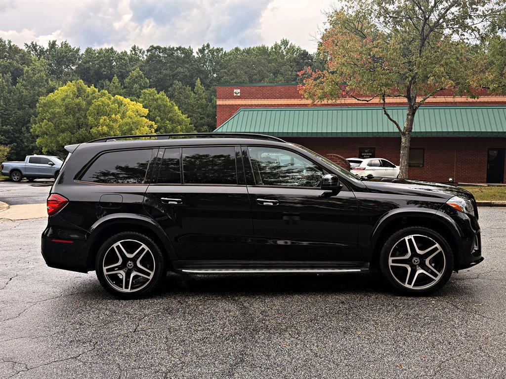Used 2018 Mercedes-Benz GLS 550 4MATIC image 4