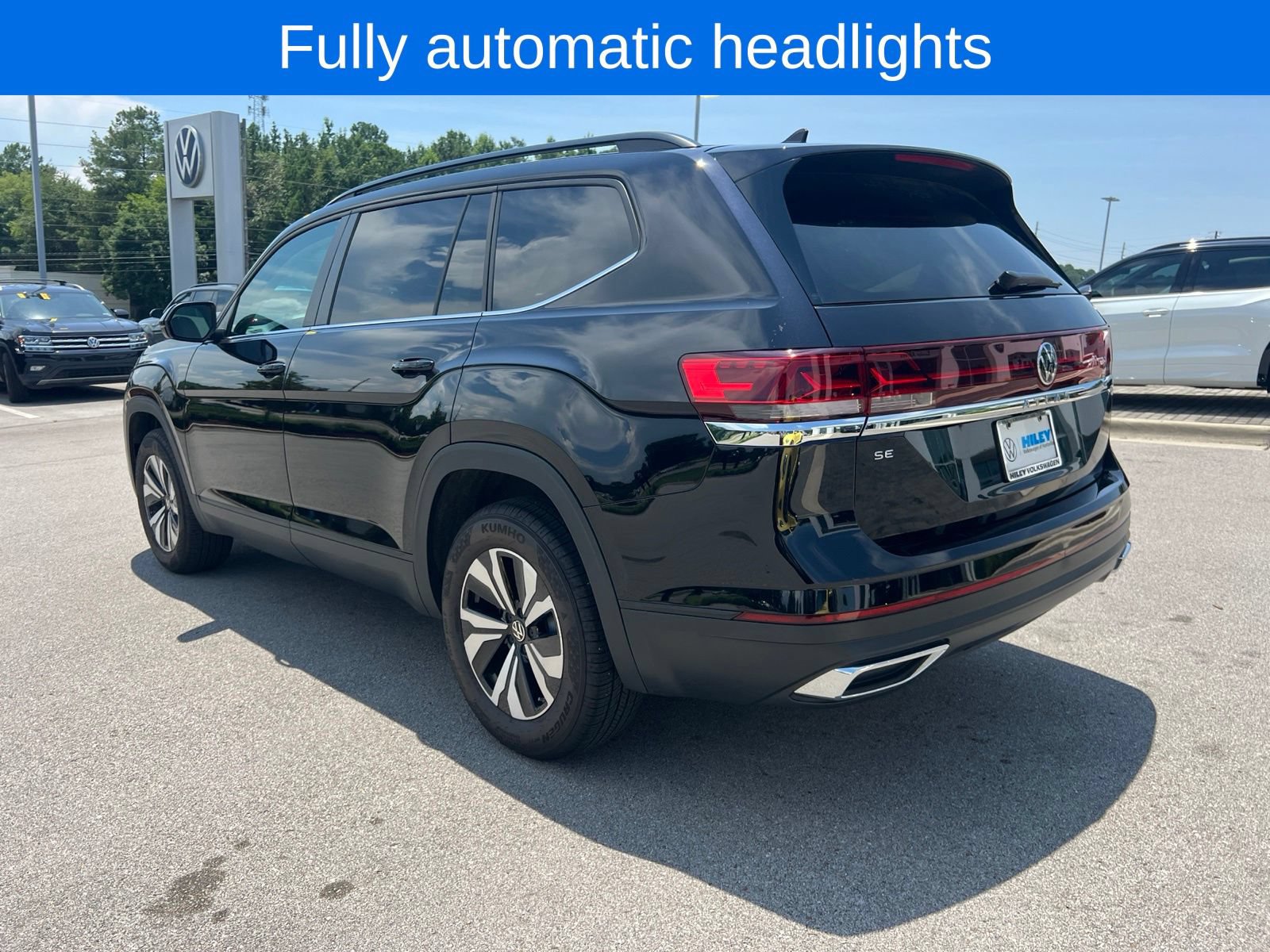 Certified 2026 Volkswagen Atlas SE FWD image 11