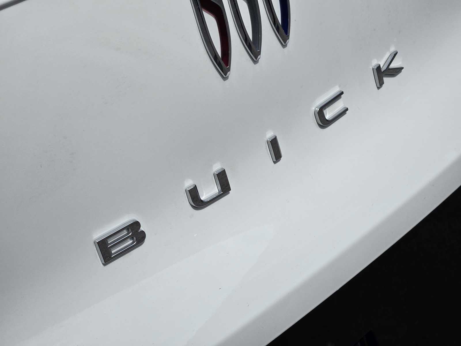 Used 2026 Buick Envista Sport Touring w/ Convenience I Package FWD image 12