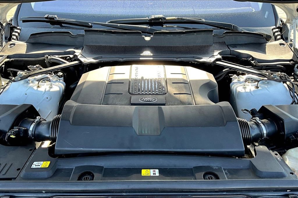 Used 2018 Land Rover Range Rover Sport HSE image 31