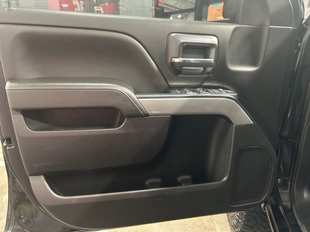 Used 2019 Chevrolet Silverado 2500 LT image 12