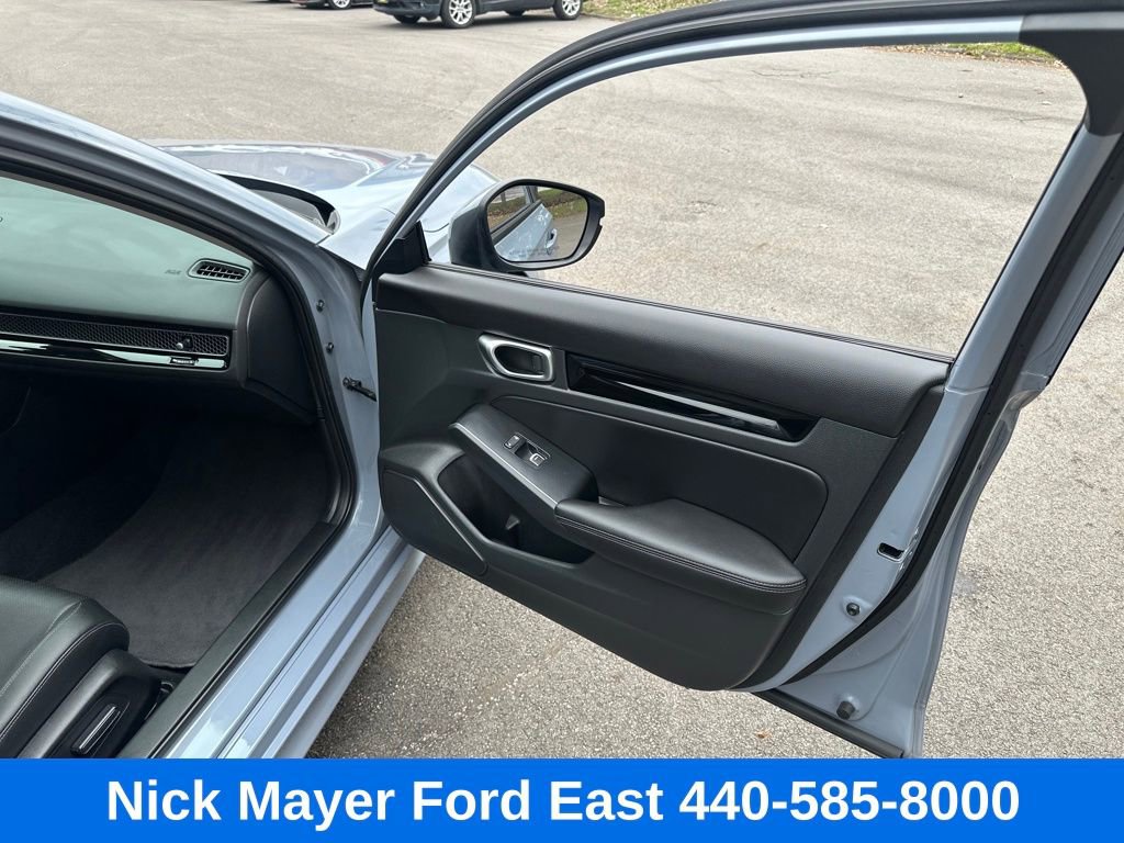 Used 2024 Honda Civic Touring image 9