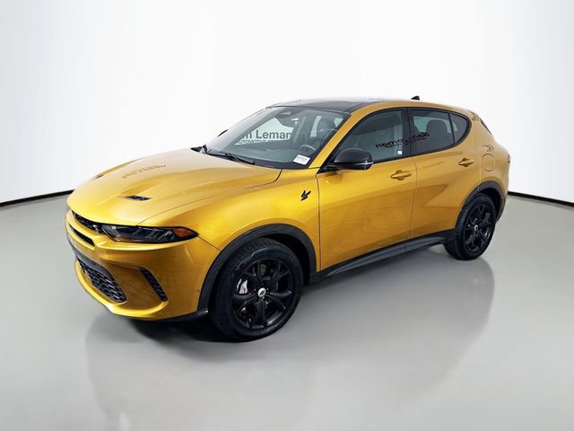 Used 2024 Dodge Hornet R/T Plus w/ Tech Pack Plus image 3
