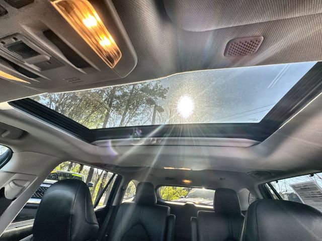 Used 2022 Toyota Highlander XLE image 30