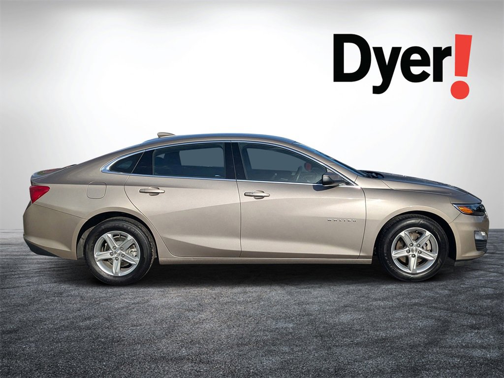 Certified 2024 Chevrolet Malibu LT image 2