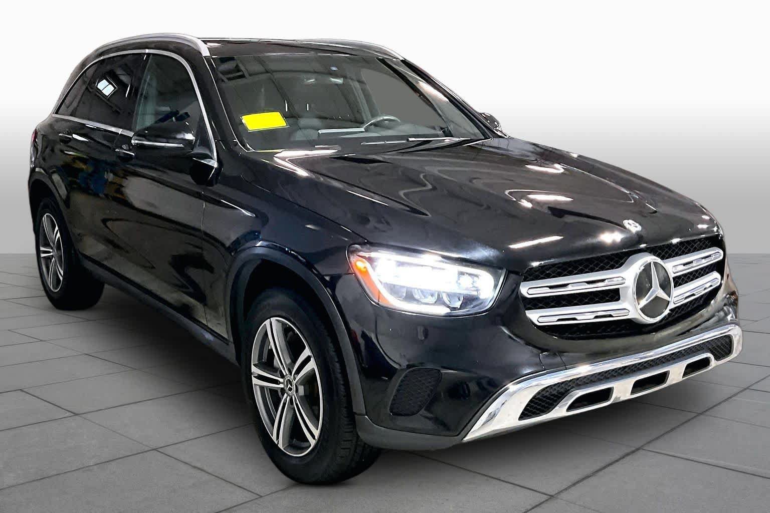 Used 2020 Mercedes-Benz GLC 300 4MATIC image 3