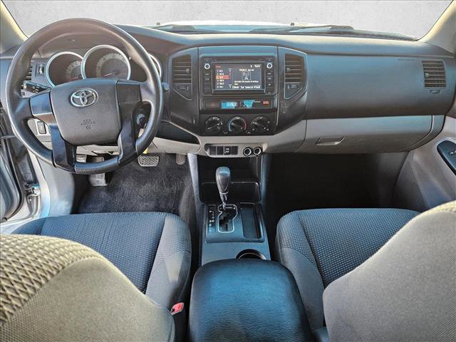Used 2014 Toyota Tacoma PreRunner image 16