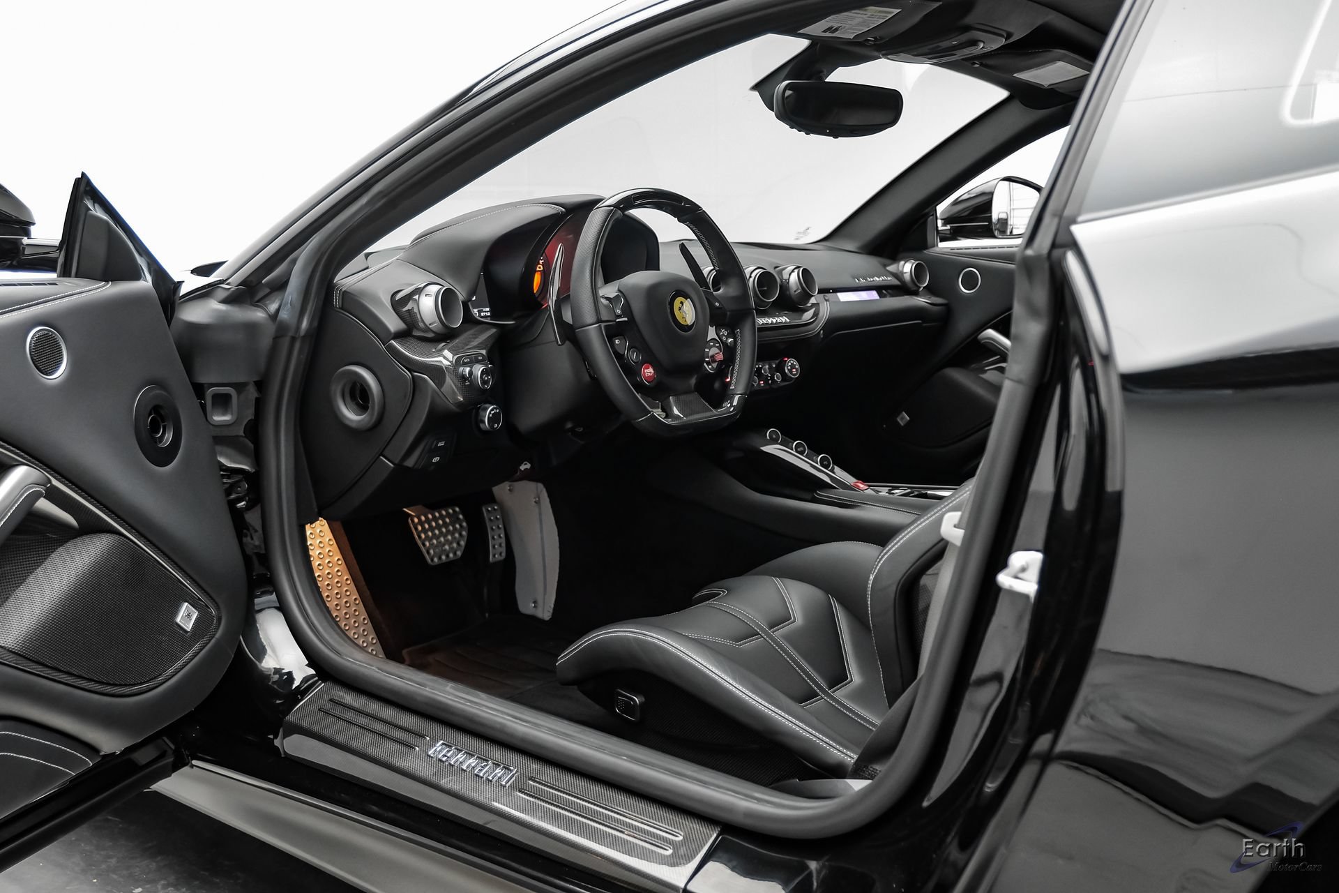 Used 2017 Ferrari F12 Berlinetta RWD image 42
