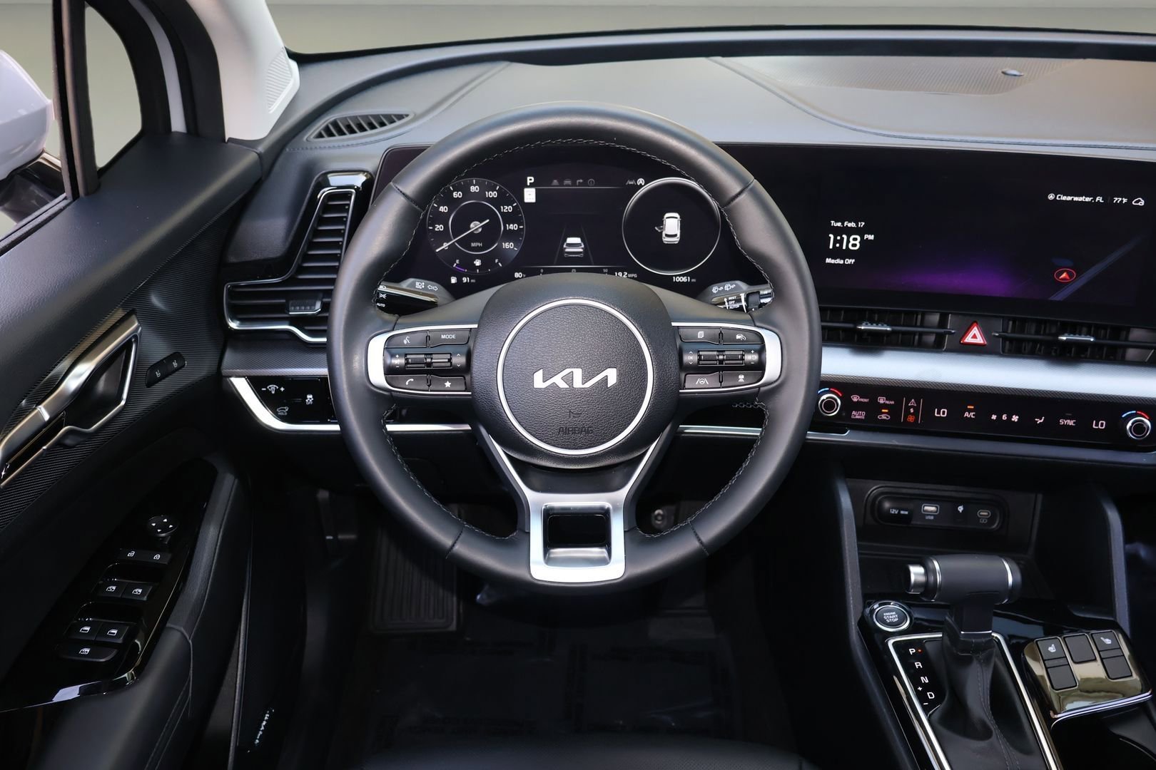 Used 2024 Kia Sportage SX image 13