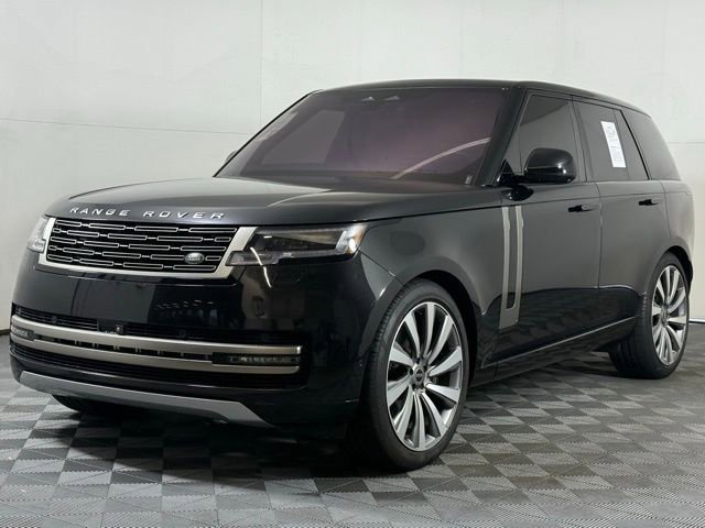 Certified 2023 Land Rover Range Rover SE video 2