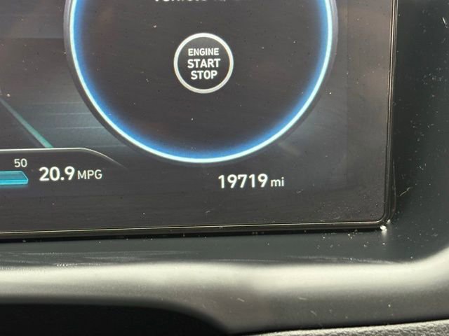 Used 2024 Hyundai Santa Cruz Night image 11