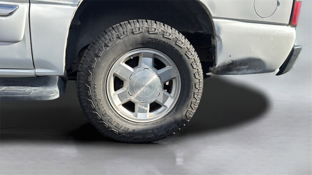 Used 2004 GMC Yukon XL SLT w/ Preferred Equipment Group image 21