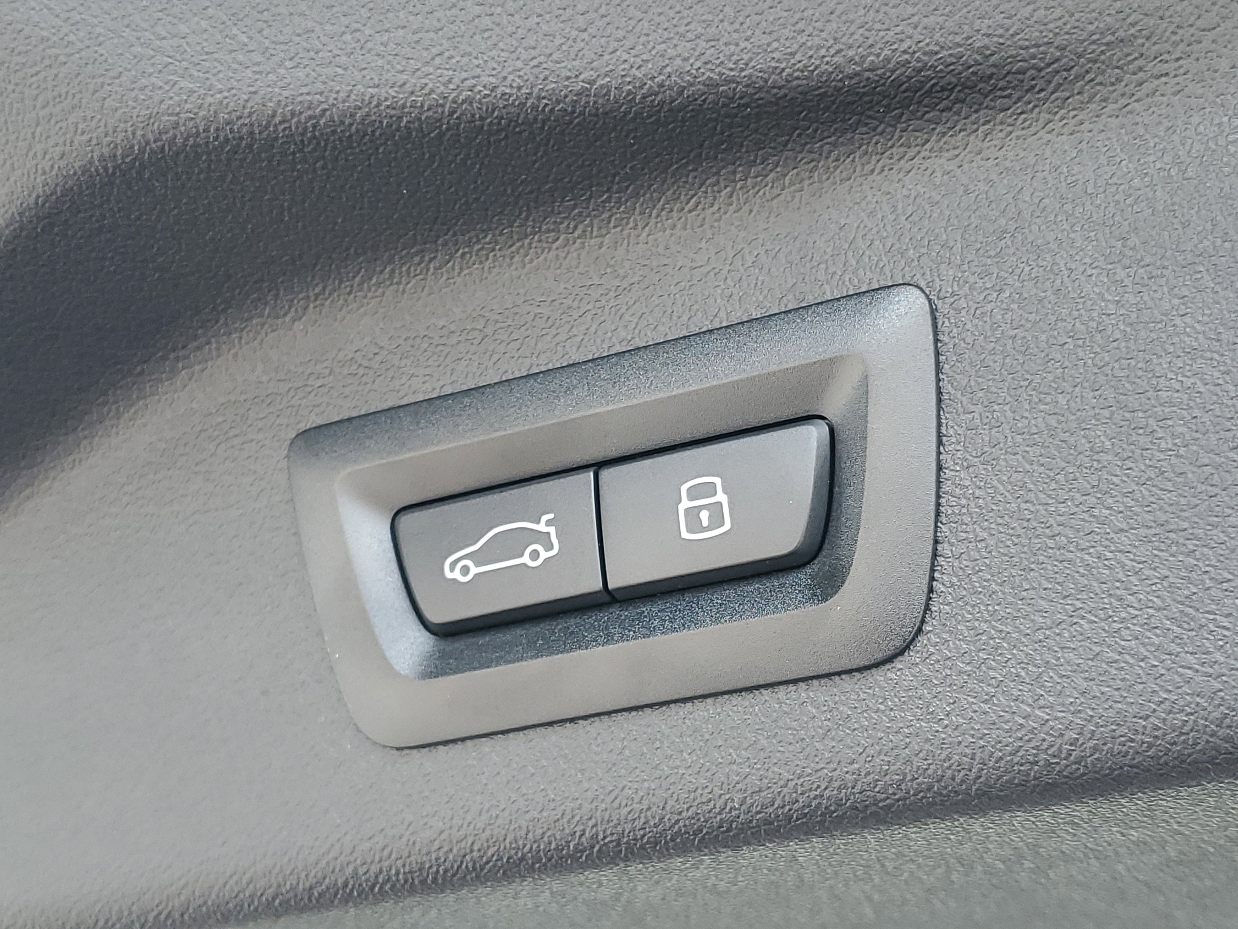 New 2026 BMW X7 xDrive40i w/ Executive Package image 27