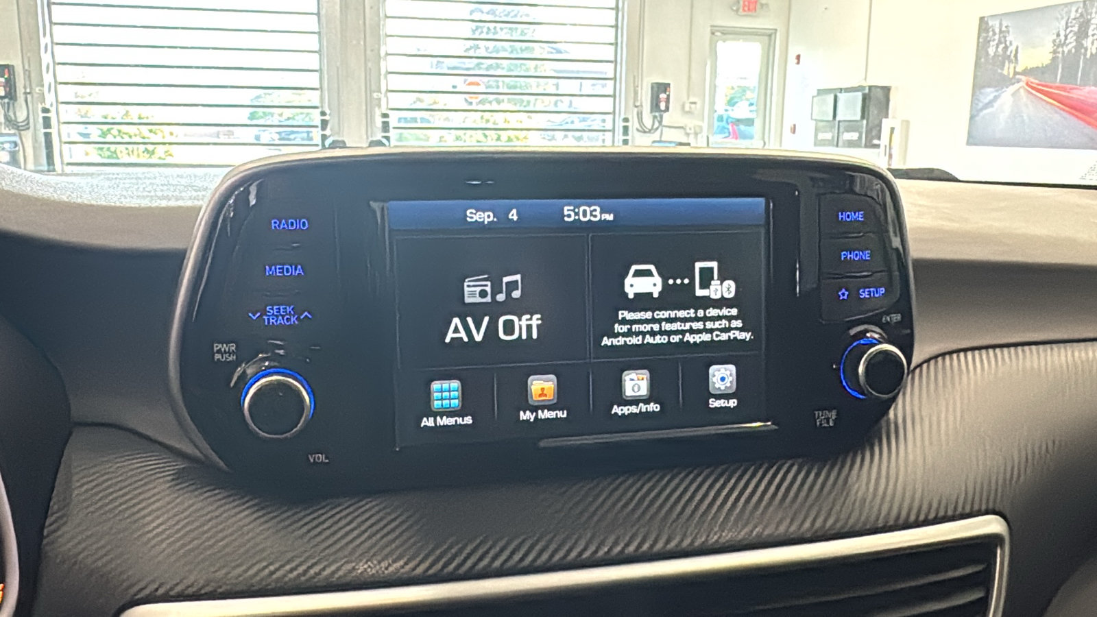 Used 2020 Hyundai Tucson SE AWD/4WD image 16
