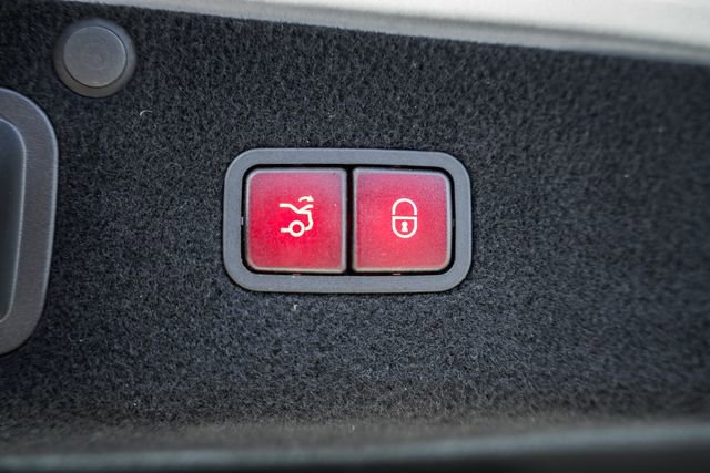 Used 2015 Mercedes-Benz S 550 4MATIC Sedan image 11