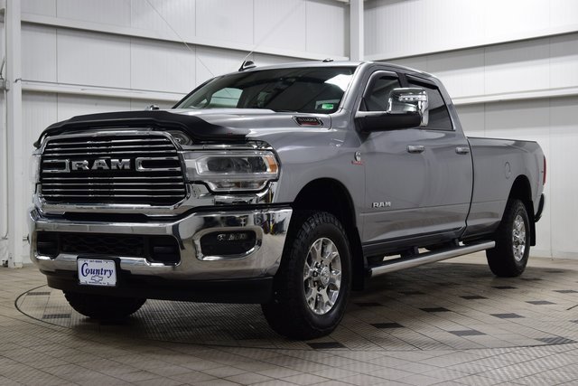 Used 2024 RAM 3500 Laramie image 3