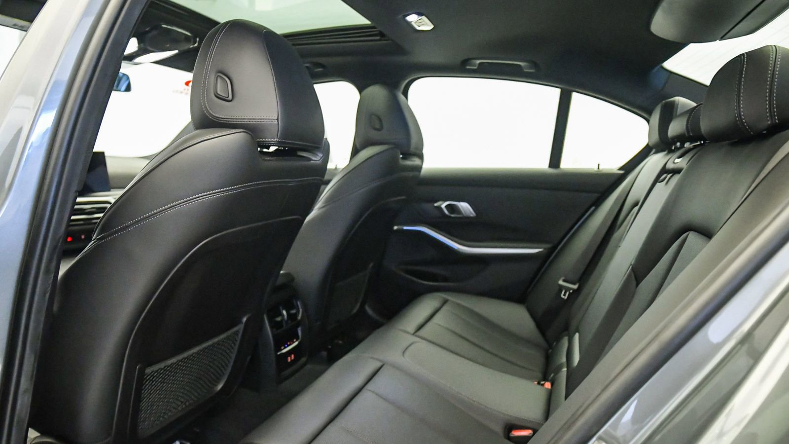 Certified 2023 BMW 330e 330e iPerformance w/ M Sport Package image 20