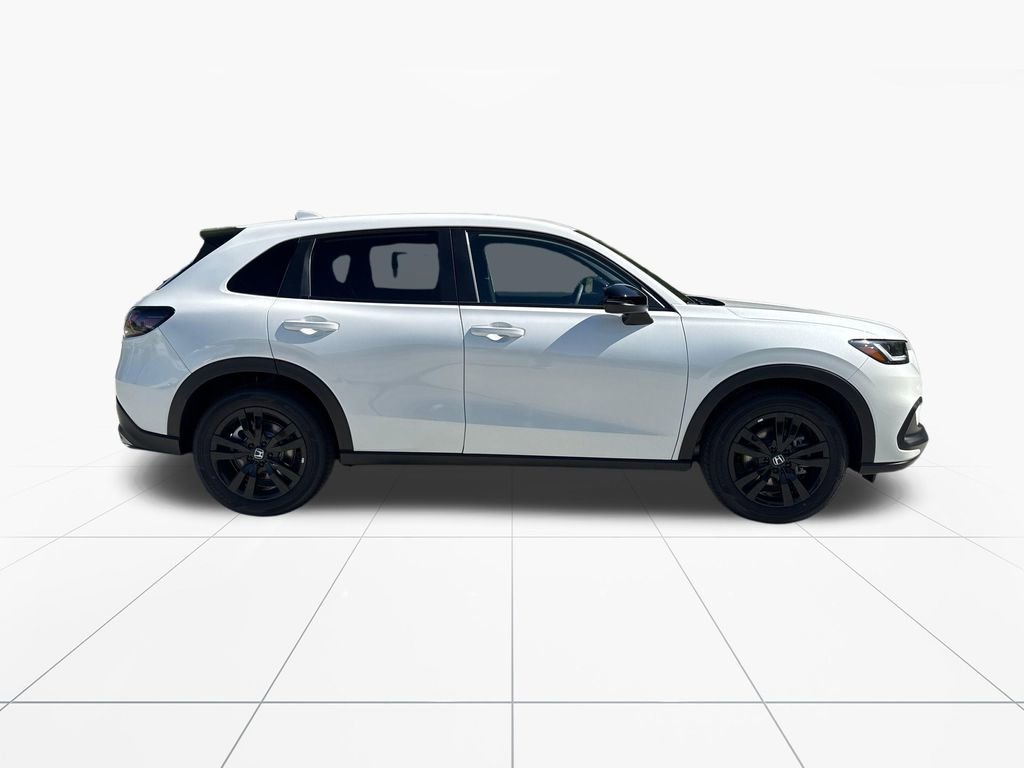 New 2026 Honda HR-V Sport image 9