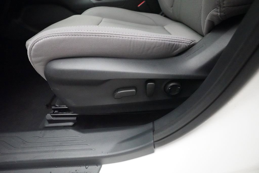 Certified 2025 Subaru Legacy Premium image 27