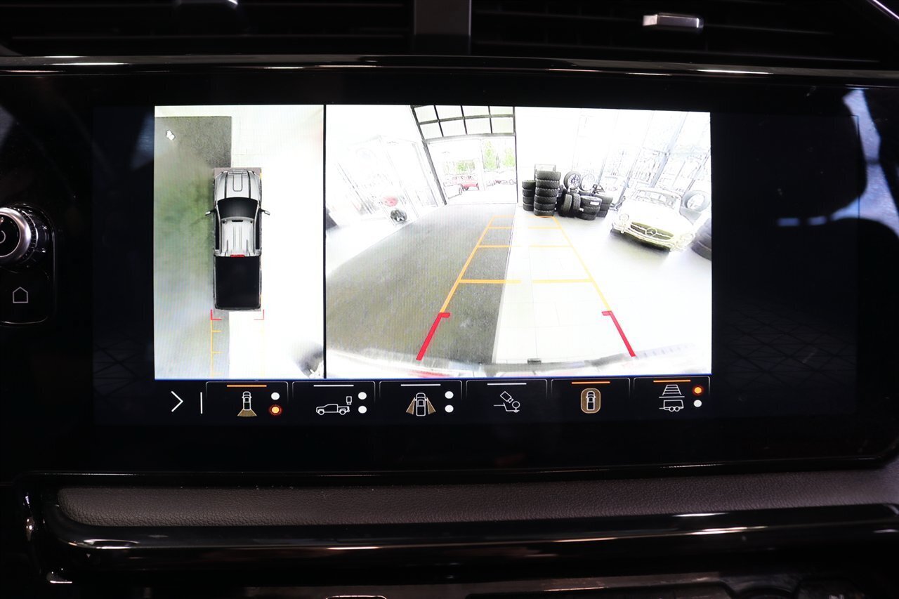 Used 2024 GMC Sierra 3500 AT4 w/ AT4 Premium Plus Package AWD/4WD image 71