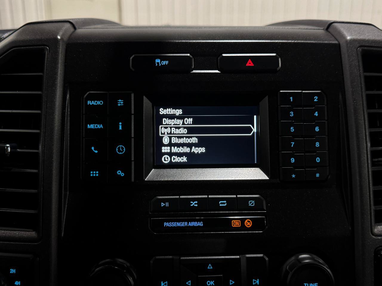 Used 2022 Ford F250 XL w/ Power Equipment Group AWD/4WD image 36