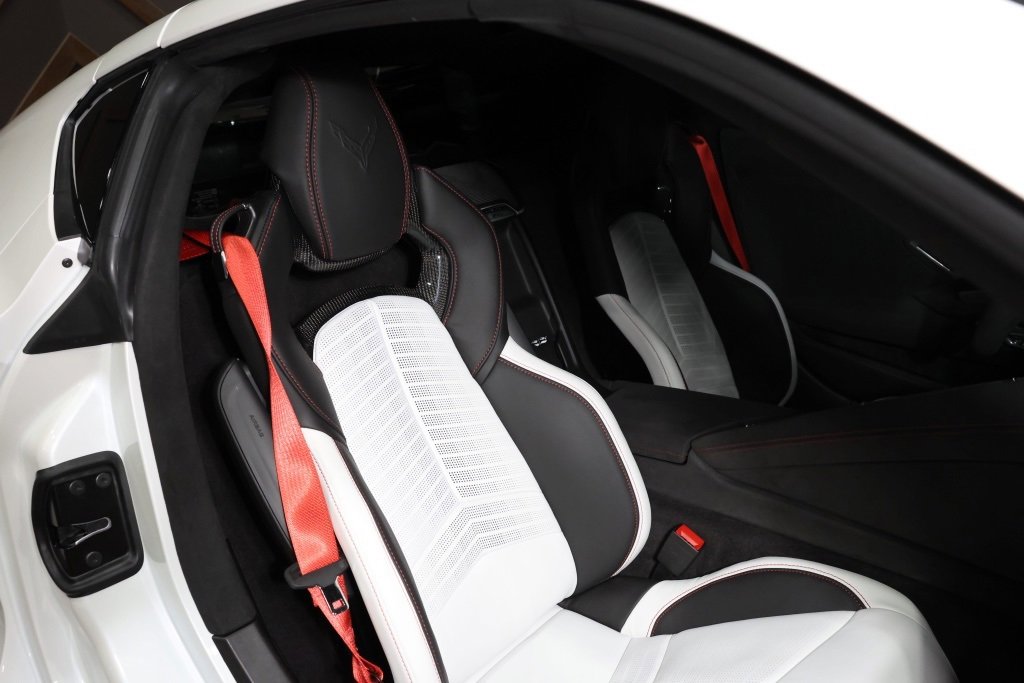 Used 2023 Chevrolet Corvette Stingray Premium Cpe w/ Z51 Performance Package image 6