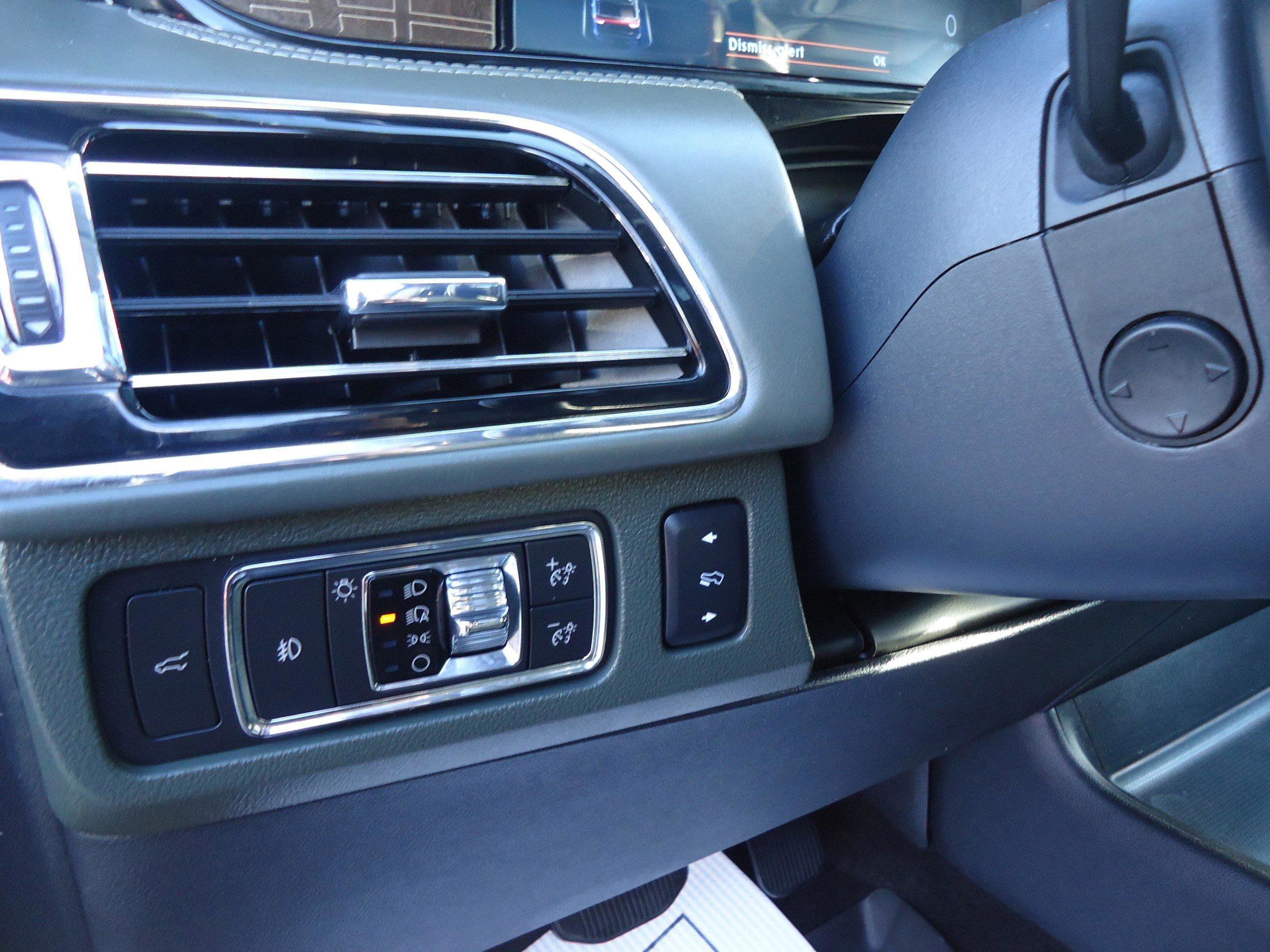 Used 2022 Lincoln Navigator L Black Label image 14