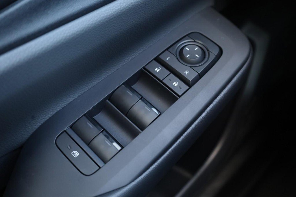 New 2026 Toyota Prius LE image 17