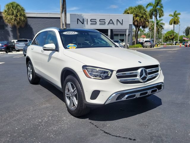 Used 2022 Mercedes-Benz GLC 300 image 3