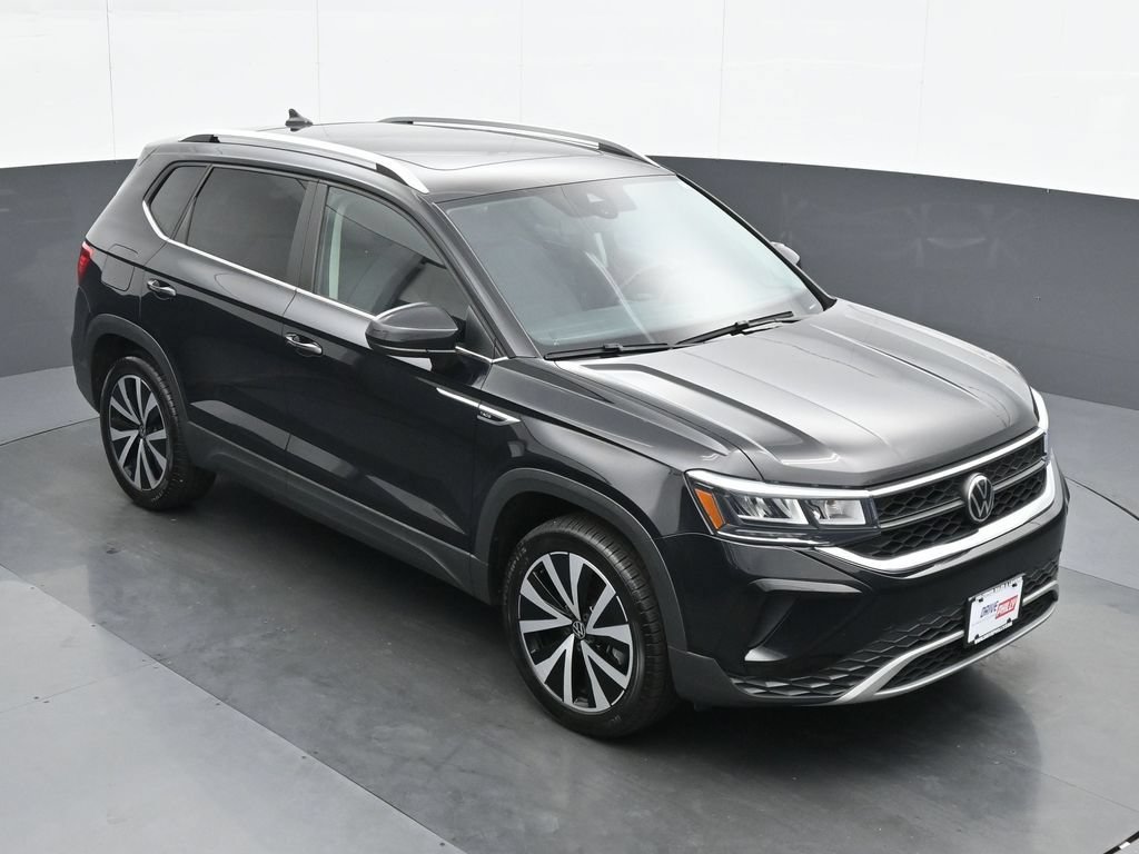 Used 2022 Volkswagen Taos SE AWD/4WD image 24