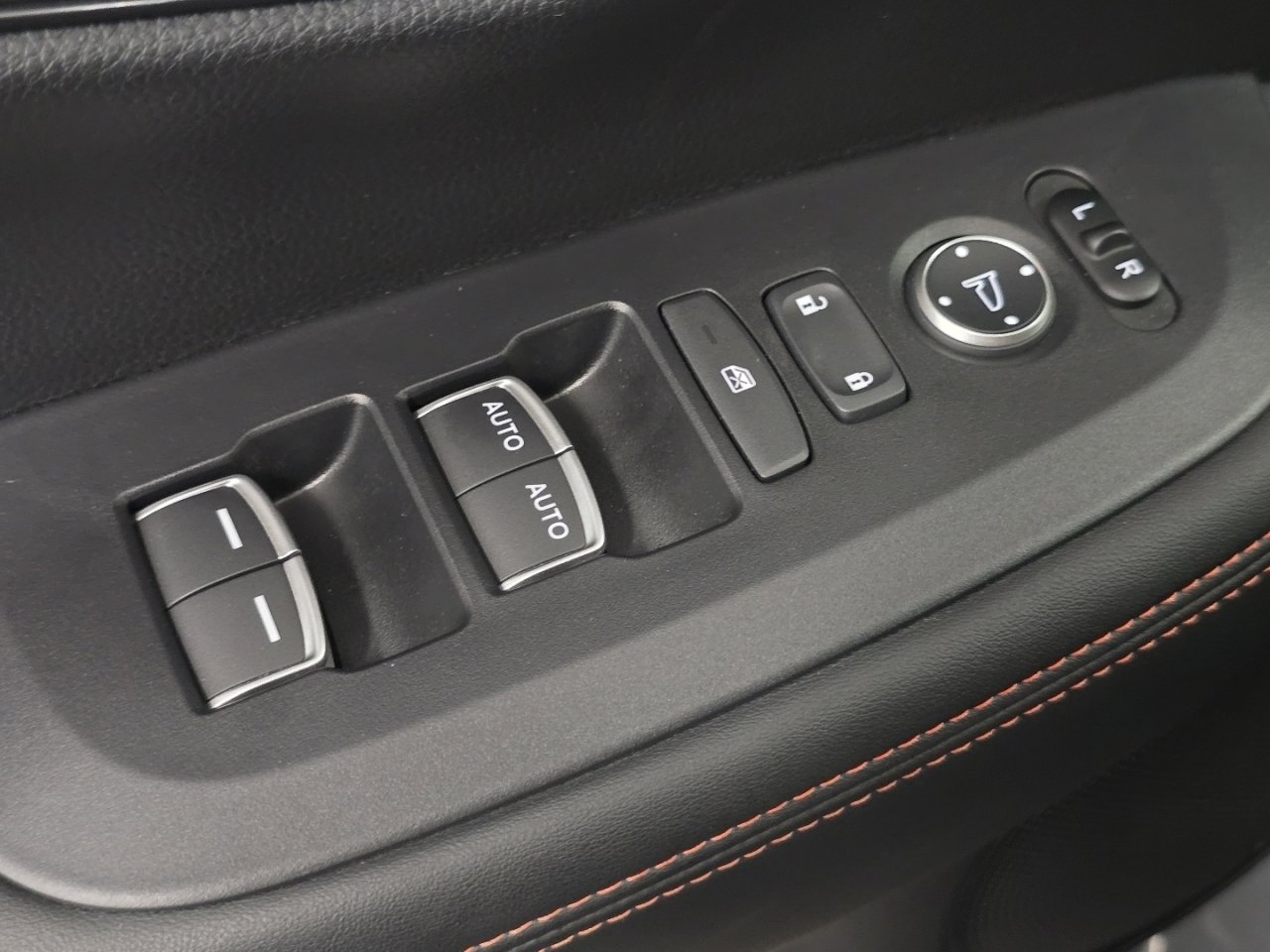 Used 2023 Subaru Impreza 2.0i Sport image 24