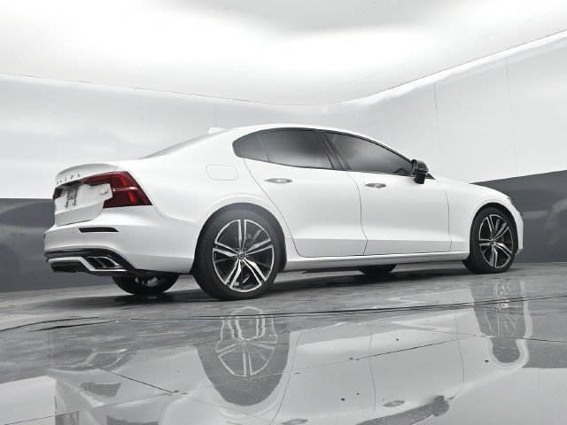 Used 2021 Volvo S60 T8 R-Design Expression w/ Premium Package AWD/4WD image 52