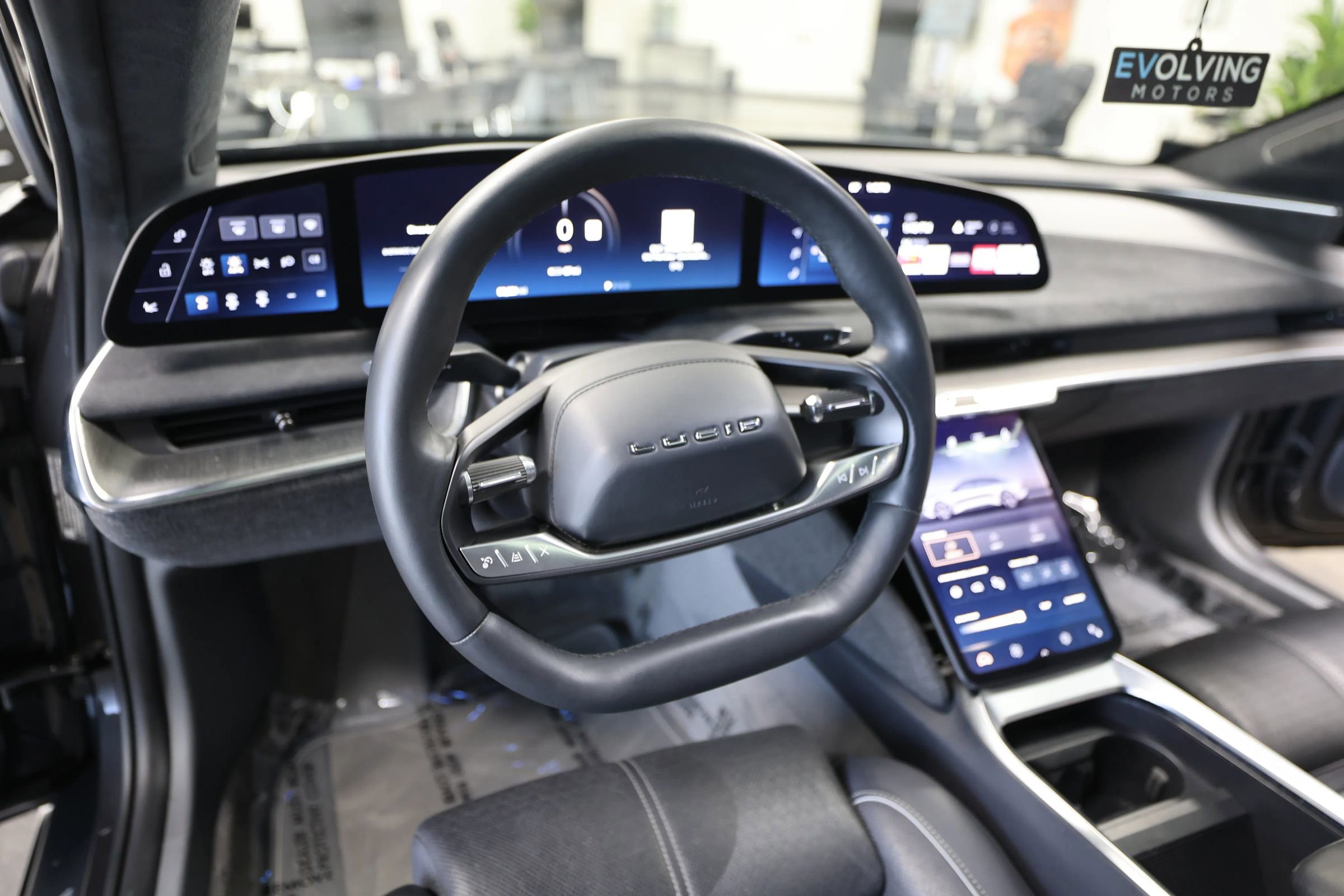 Used 2022 Lucid Air Grand Touring image 23