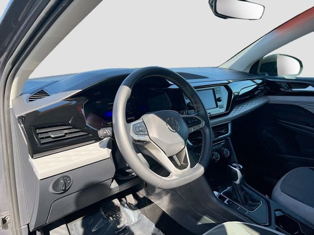 Used 2024 Volkswagen Taos S image 9