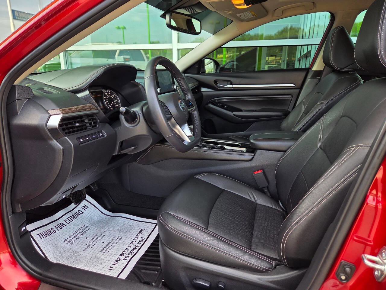 Used 2022 Nissan Altima 2.5 Platinum AWD/4WD image 13