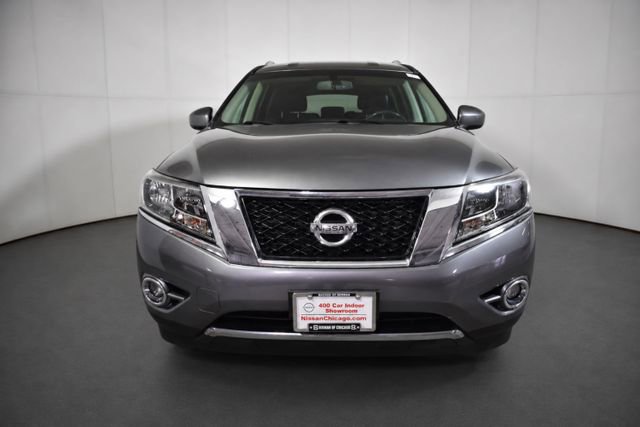 Used 2015 Nissan Pathfinder SL AWD/4WD image 2