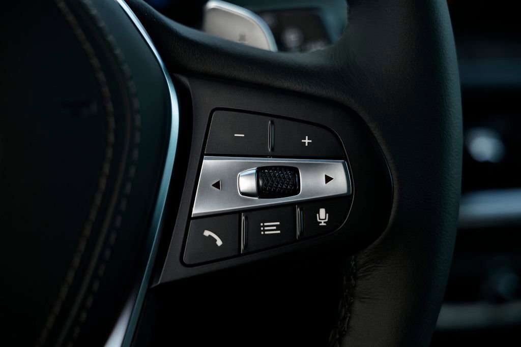 New 2026 BMW X5 xDrive50e w/ Climate Comfort Package image 34