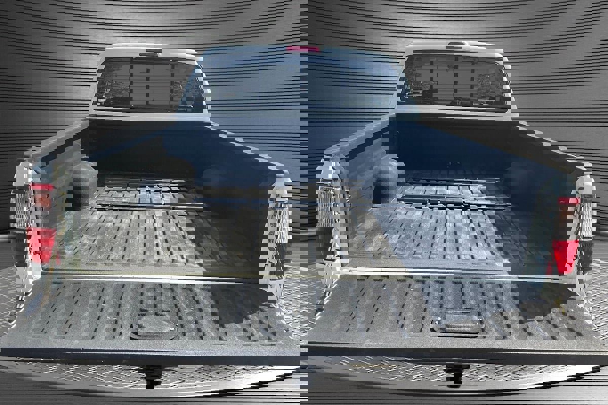 Used 1996 Toyota T100 DX image 7