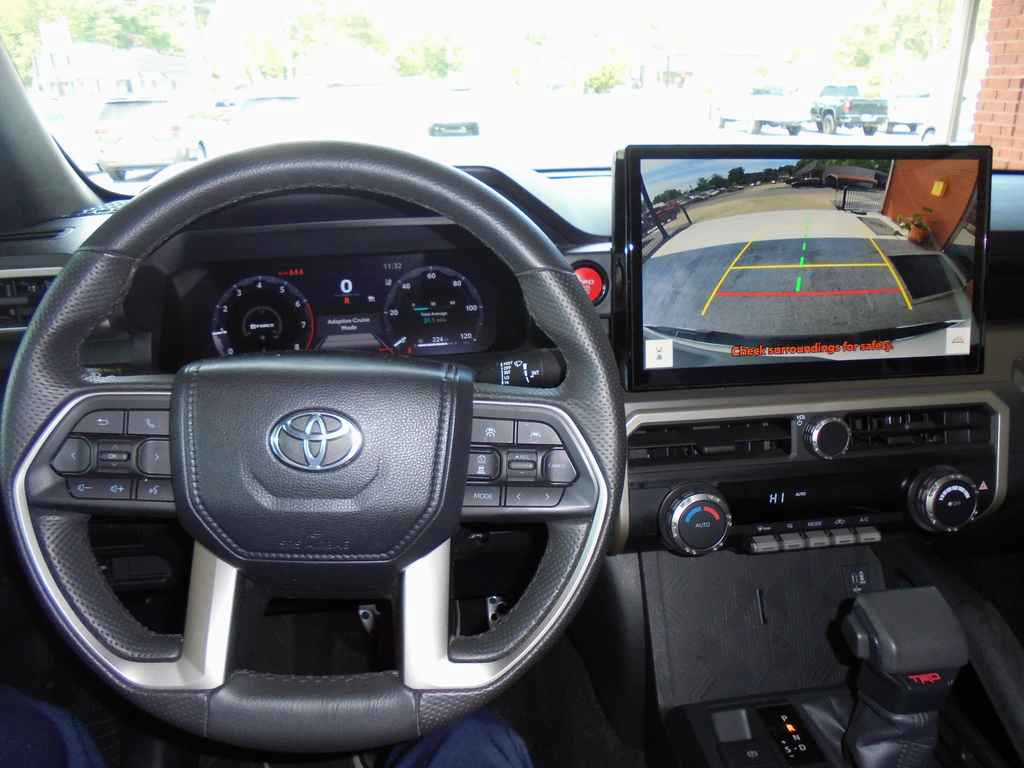 Used 2024 Toyota Tacoma TRD Sport RWD image 6