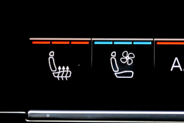 Used 2025 Audi RS Q8 performance image 18