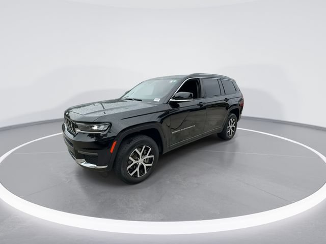 Used 2024 Jeep Grand Cherokee L Limited RWD image 4