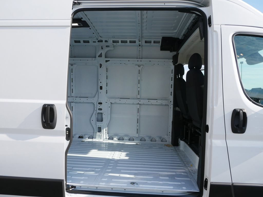 New 2026 RAM ProMaster 2500 w/ Convenience Group FWD image 6