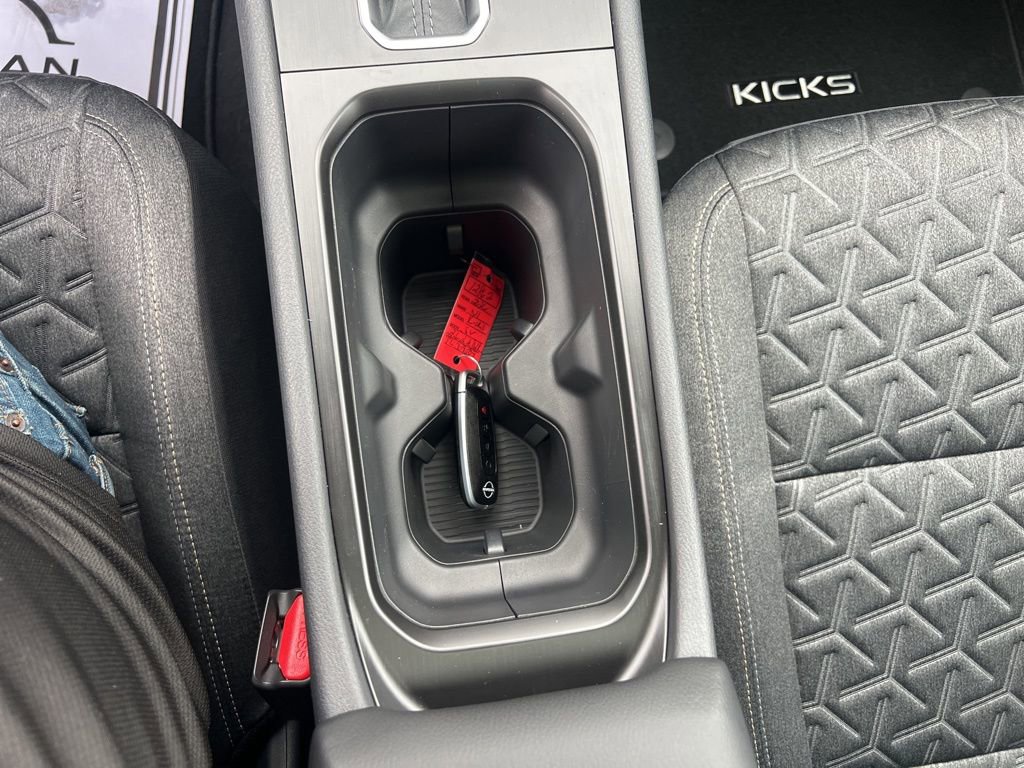New 2026 Nissan Kicks SV image 29
