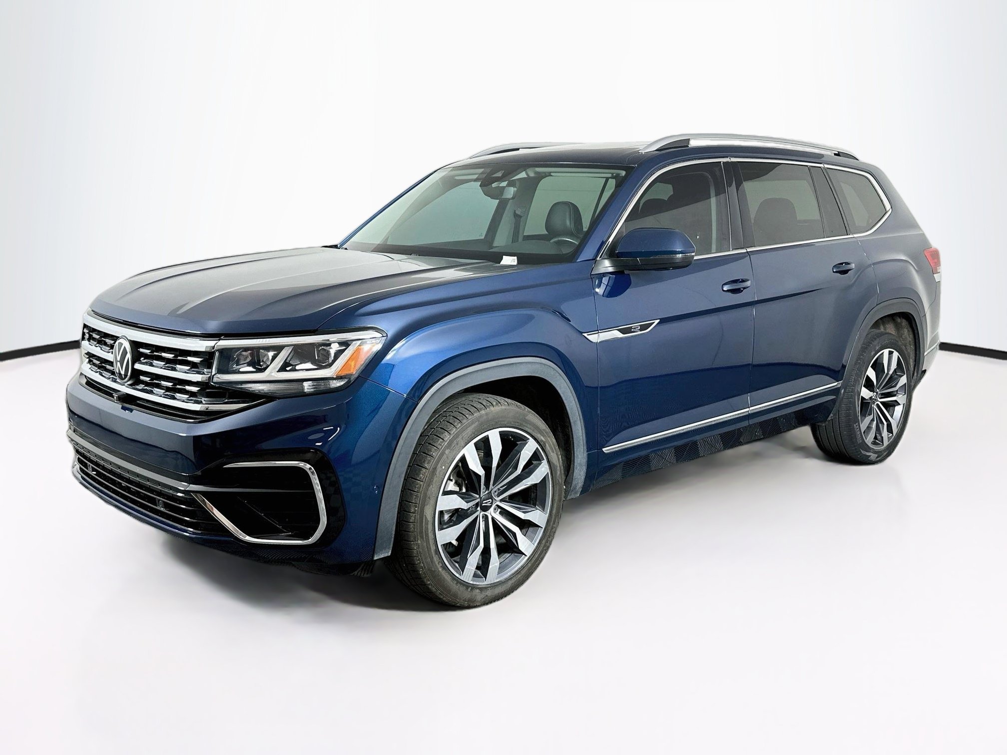 Used 2023 Volkswagen Atlas SEL Premium AWD/4WD image 3