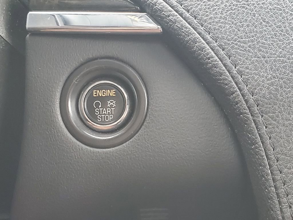 Used 2014 Lincoln MKS AWD w/ Equipment Group 201A image 23