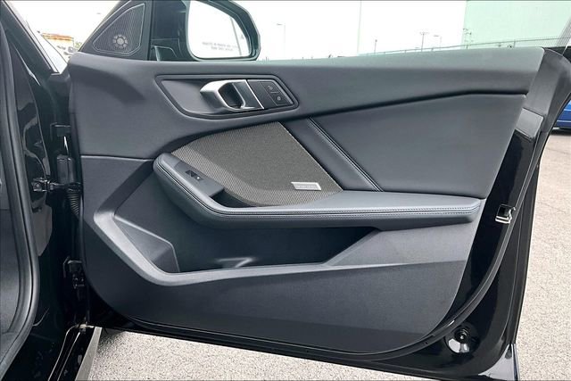 Used 2025 BMW M235i xDrive w/ Technology Package image 19