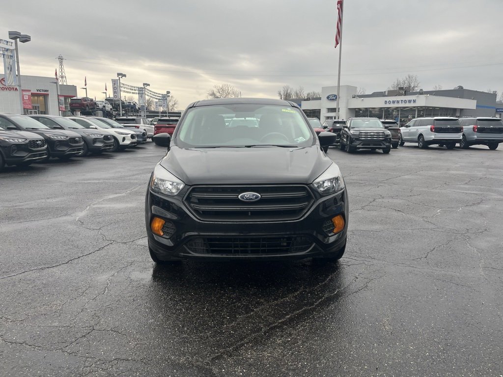 Used 2019 Ford Escape S image 2