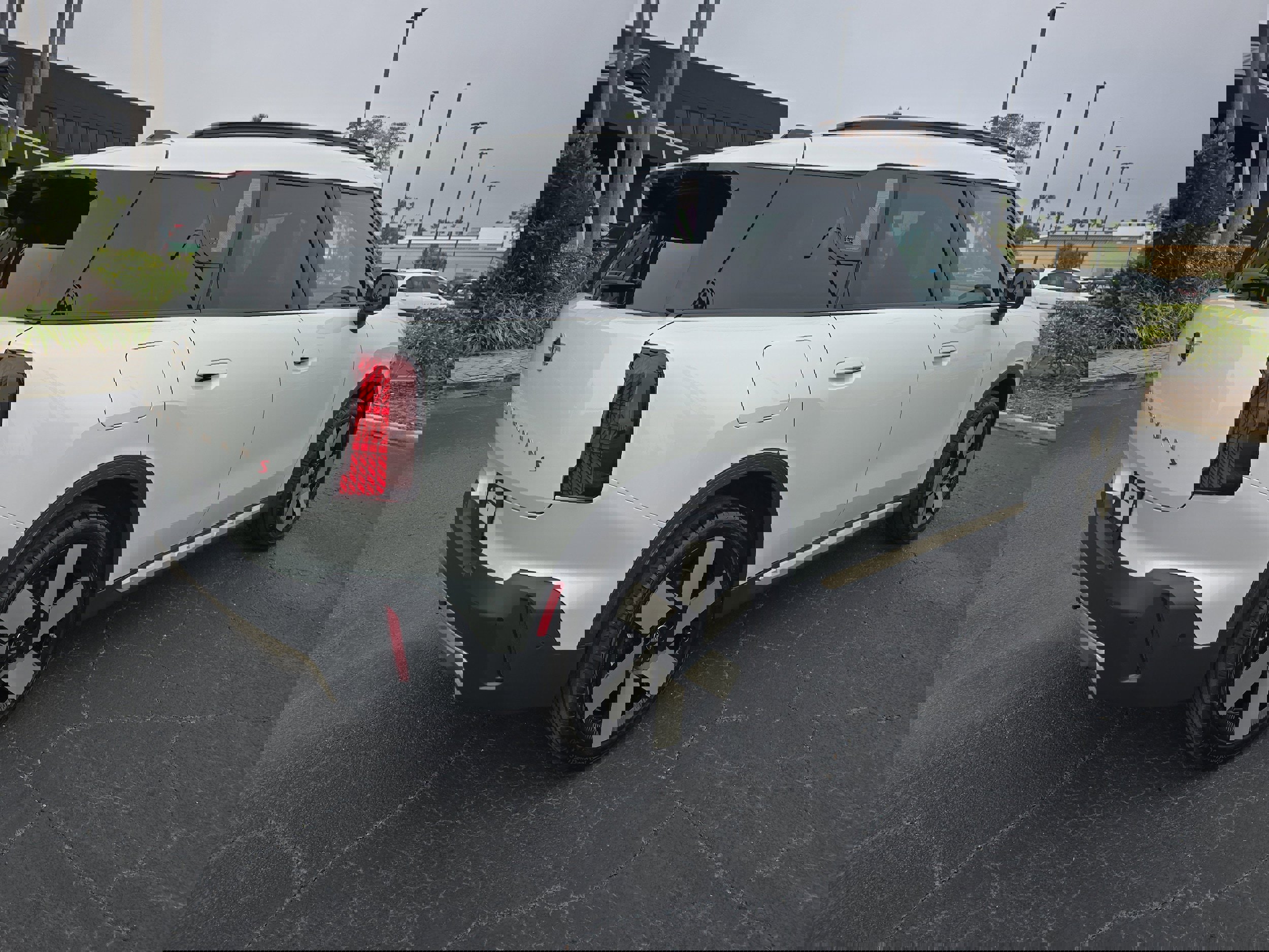 Certified 2025 MINI Cooper Countryman S w/ Comfort Package Max image 4