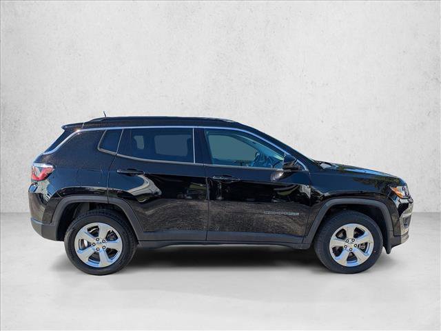 Used 2020 Jeep Compass Latitude w/ Cold Weather Group image 4