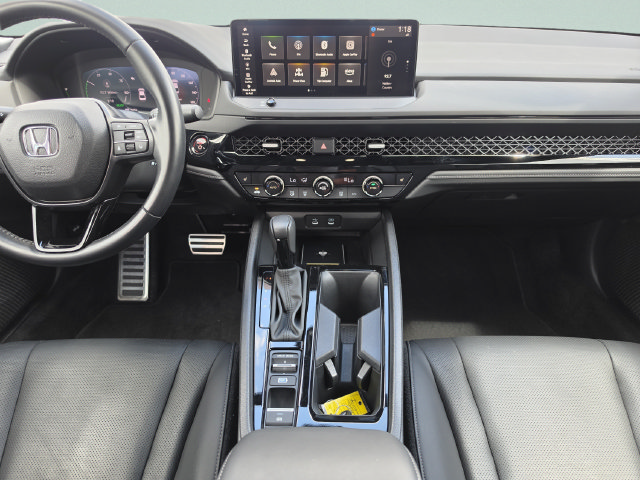 Used 2025 Honda Accord Sport image 24